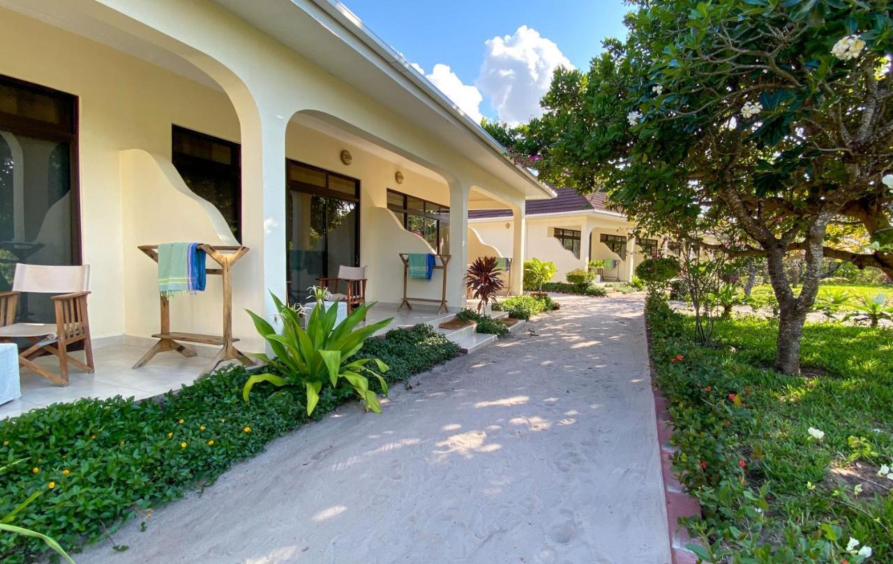 Butiama Bustani Hotel Kilindoni Extérieur photo